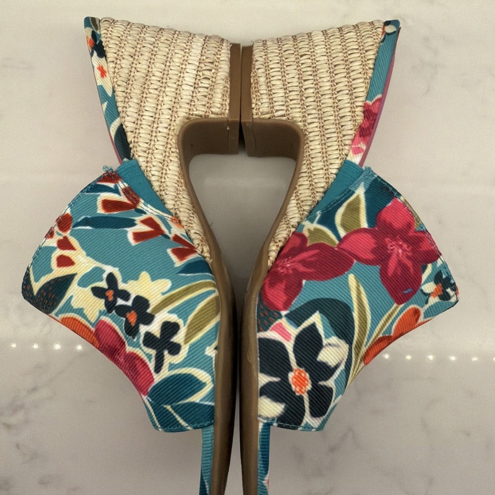 Floral Sandals Block Heel Shoes Slip On Andrew Geller Womens Burnette Size 7M - Picture 4 of 8